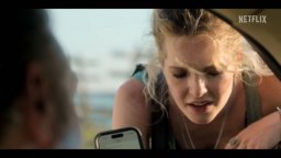 Sirens - Trailer della miniserie Netflix con Julianne Moore, Milly Alcock e Meghann Fahy