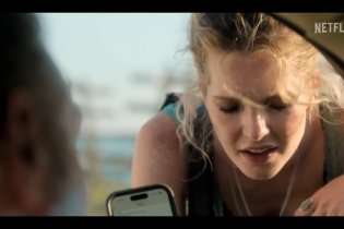 Sirens - Trailer della miniserie Netflix con Julianne Moore, Milly Alcock e Meghann Fahy