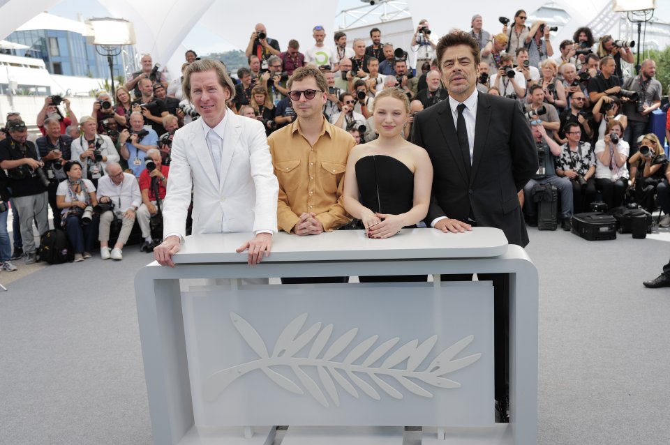 Cannes 2025 La Trama Fenicia Photocall