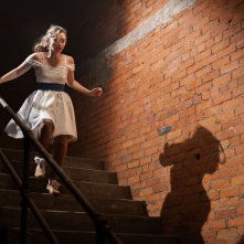 Fear Street: Prom Queen - India Fowler in una sequenza