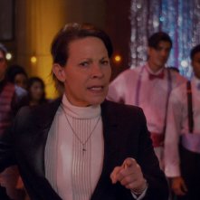 Fear Street: Prom Queen - Lili Taylor in una foto