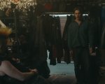 Caught Stealing: Austin Butler viene messo nei guai da Matt Smith versione punk nel trailer