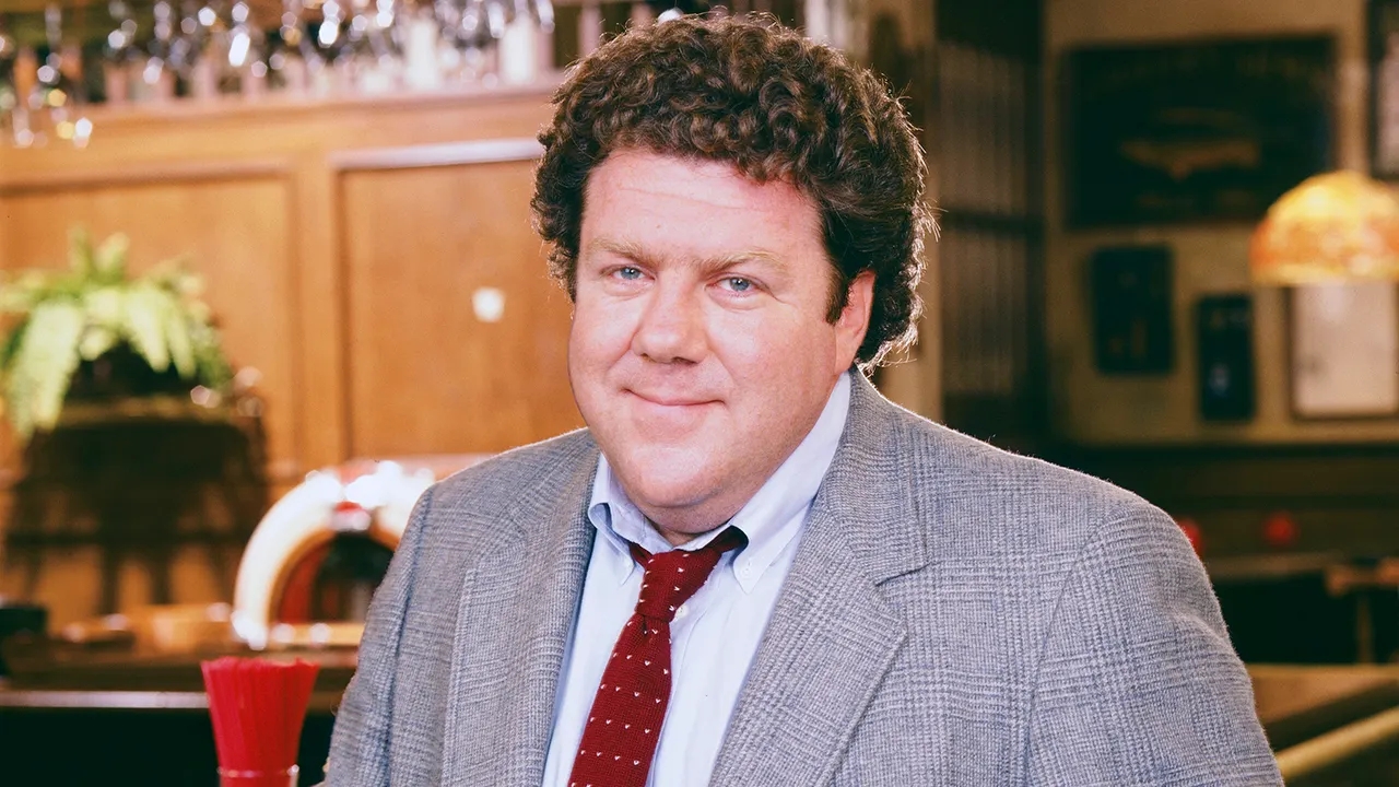 Primo piano di George Wendt in Cin Cin