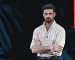 Michele Morrone, disastro social lungo un giorno: attacca tutto il cinema italiano, poi cancella e 'spiega'