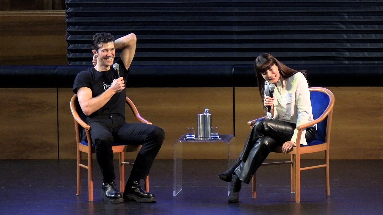 Roberto Bolle e Victoria Cabello all'Università Cattolica di Milano