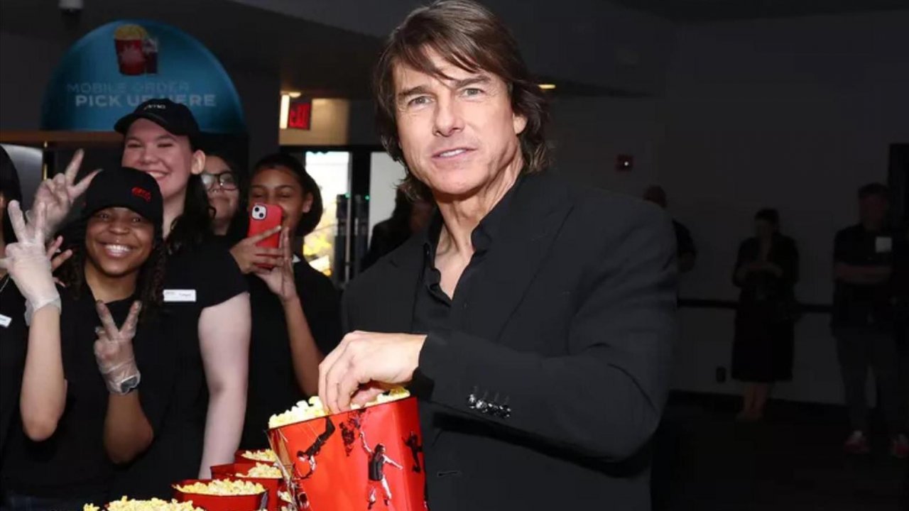 Tom Cruise con i suoi amati popcorn