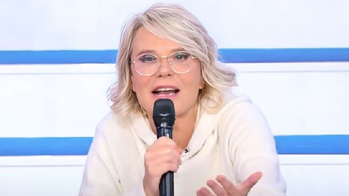 uomini e donne sbarca in prima serata maria de filippi sfida milly carlucci con la scelta di gianmarco da Movieplayer.it uomini e donne sbarca in prima serata maria de filippi sfida milly carlucci con la scelta di gianmarco