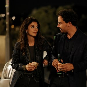 Doppio gioco. Alessandra Mastronardi e Simone Liberati in una sequenza della serie.