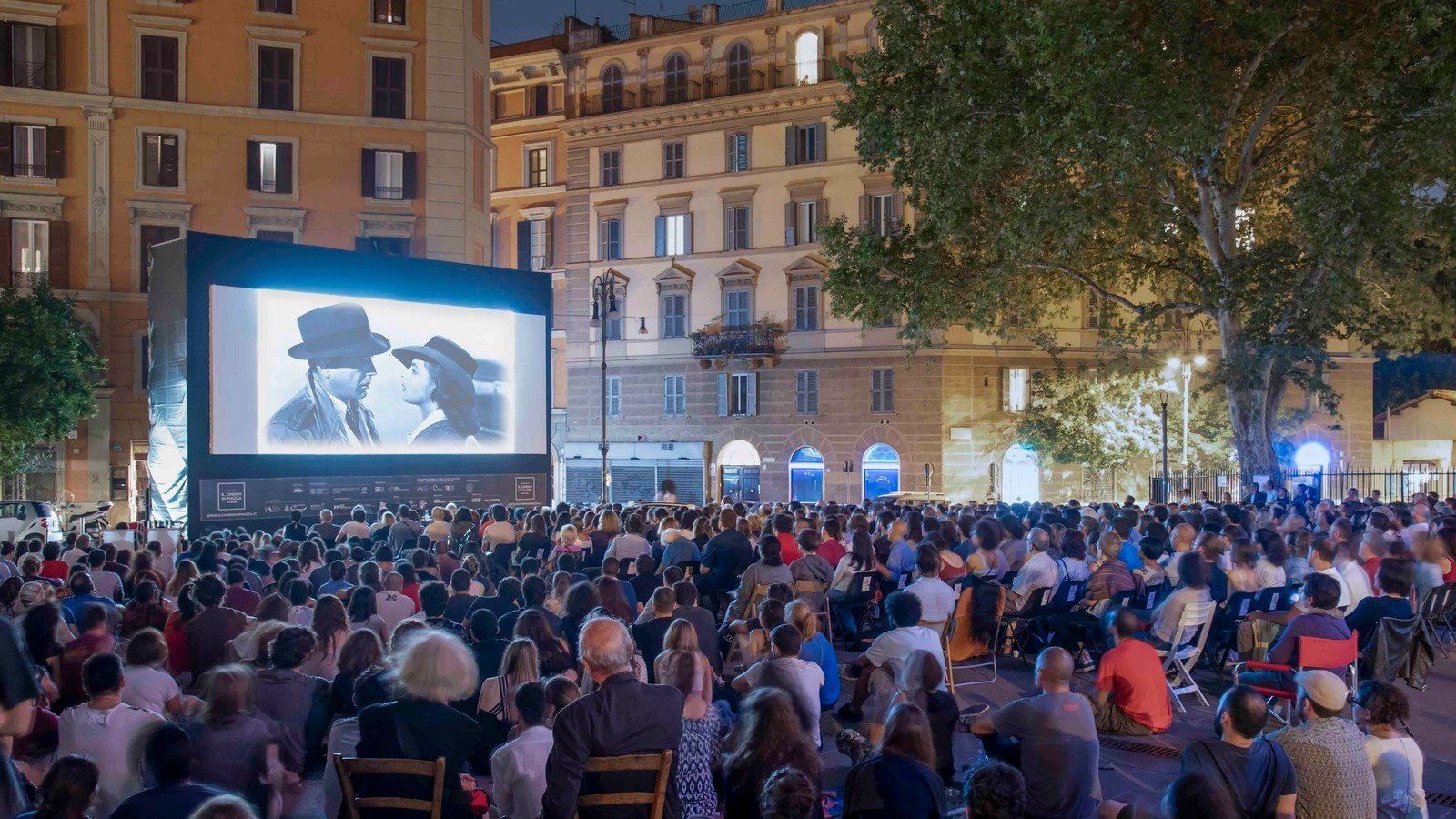 Il cinema in piazza a Trastevere