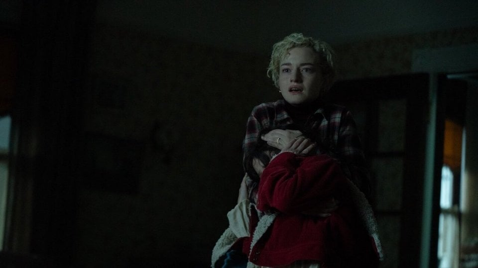 Weapons Foto Julia Garner Sequenza