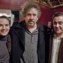 La sposa cadavere. Carlos Grangel, il fratello Jordi e Tim Burton alla proiezione del film.