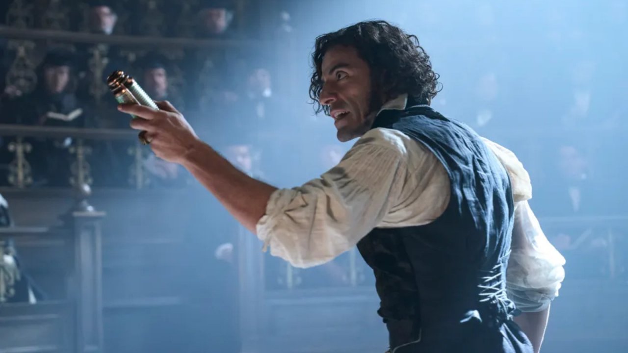 Oscar Isaac in Frankenstein