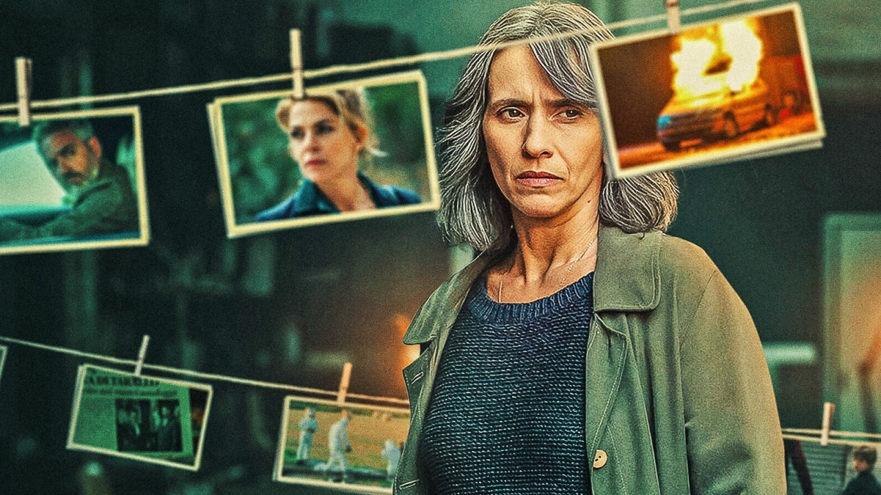 Teresa Saponangelo e Claudia Gerini in una scena della serie