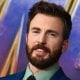 Chris Evans dopo Capitan America: 'I miei ultimi ruoli? Hanno rovinato la mia carriera'