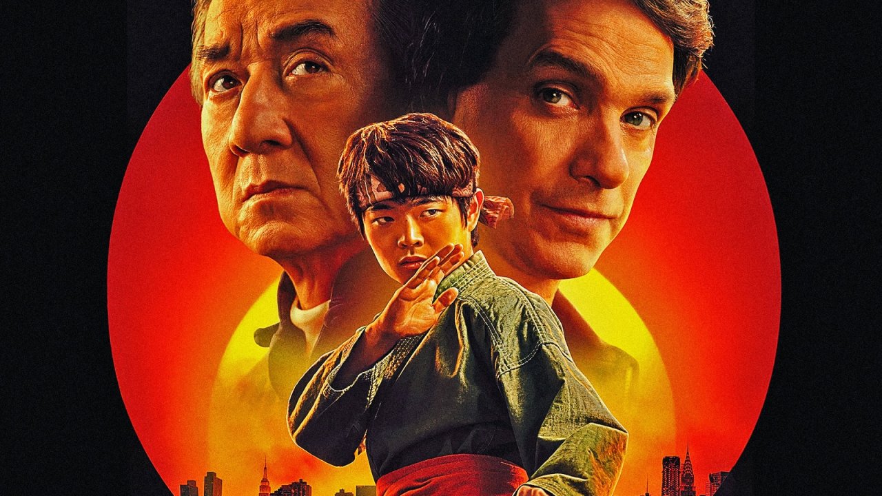 Jackie Chan, Ralph Macchio e, al centro, il giovane Ben Wang in Karate Kid: Legends