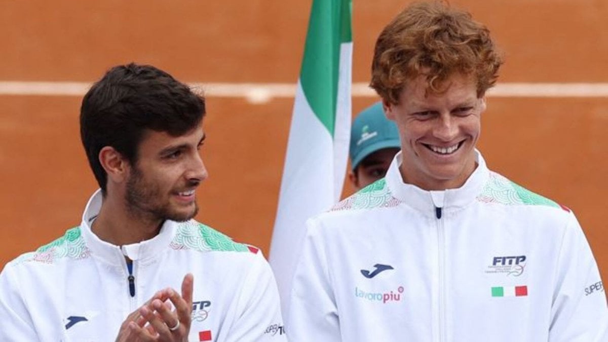 musetti e sinner in semifinale al roland garros orario diretta tv e streaming dei due match