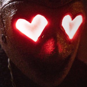 Heart Eyes - Appuntamento con la Morte: un primo piano del serial killer