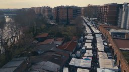 Non chiudete quella porta - Trailer del documentario sul Mercato di Porta Portese