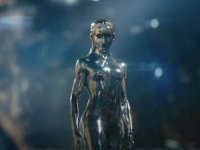 I Fantastici 4: Gli Inizi, critiche per il cambio di sesso di Silver Surfer, la reazione di Julia Garner