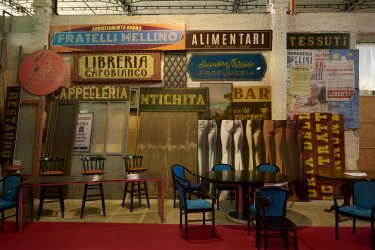 Gomorra Le Origini Insegne Set Visit Serie Tv Sky Now