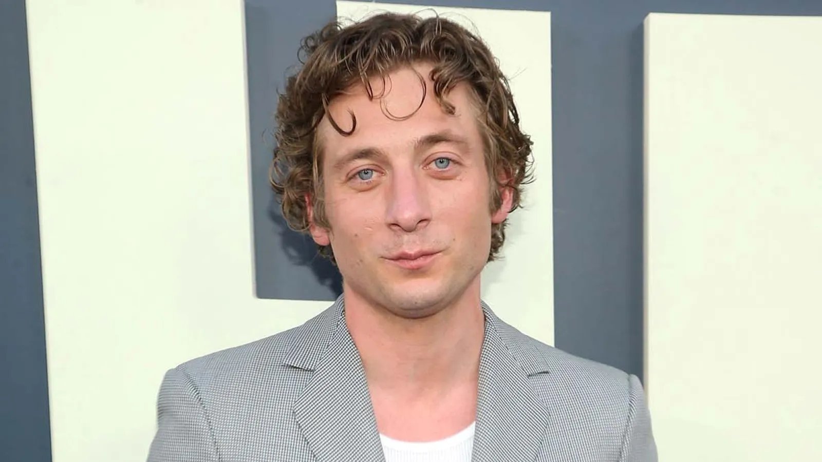 Jeremy Allen White