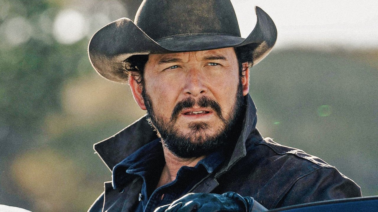 Ecco Cole Hauser in un'immagine dallo spot che ha diretto per la PBR