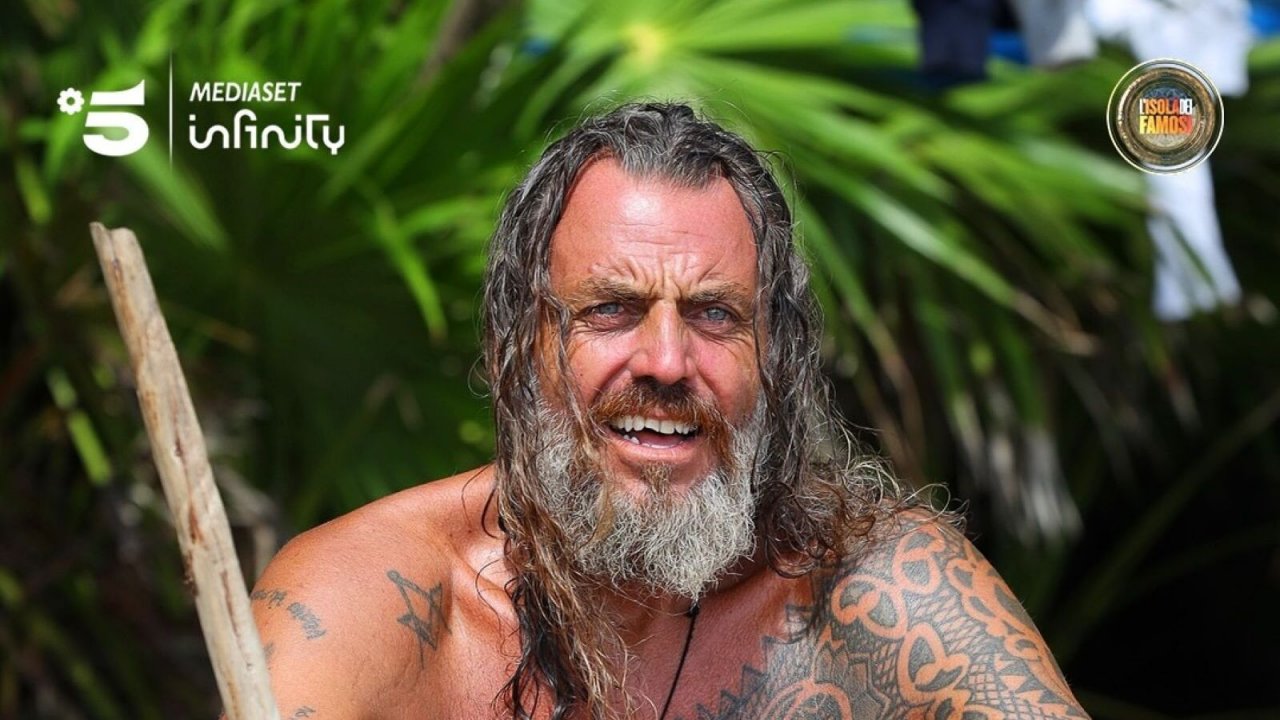 Mirko Frezza su L'Isola dei famosi, foto su Instagram
