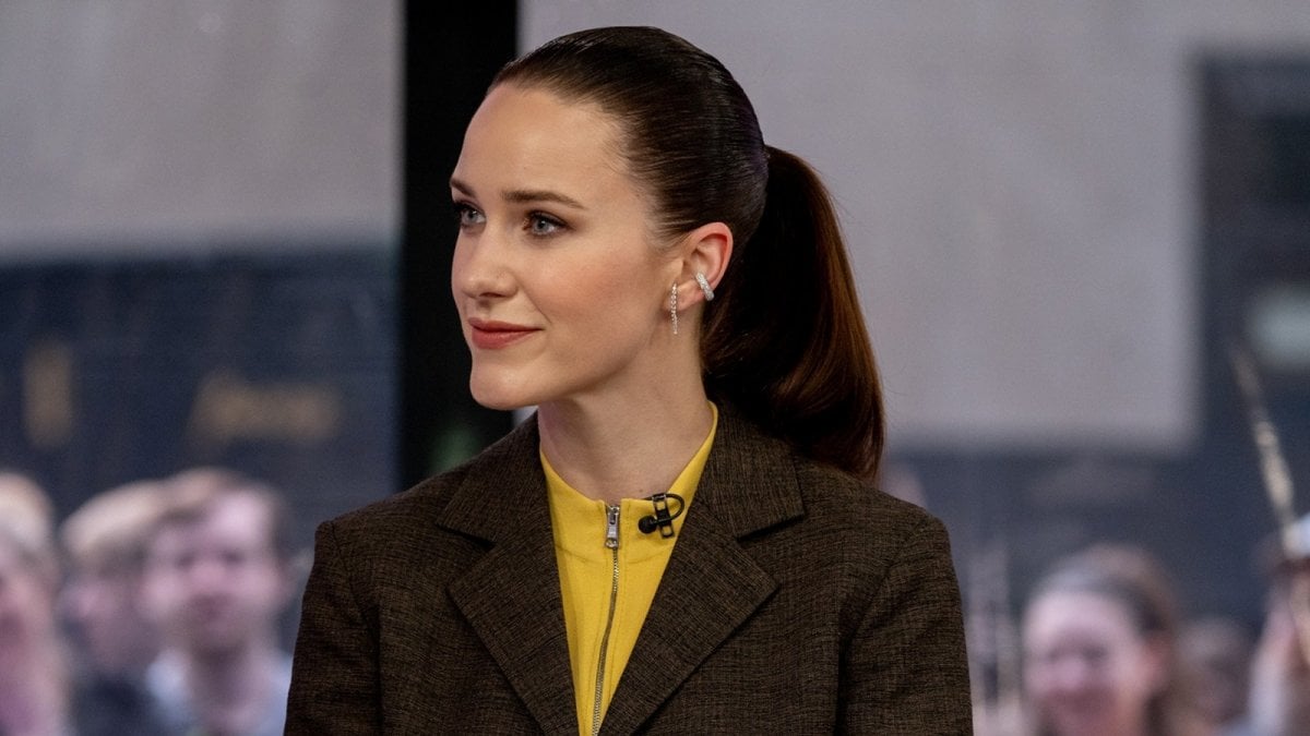 rachel brosnahan sar224 la protagonista della stagione 2 di presunto innocente