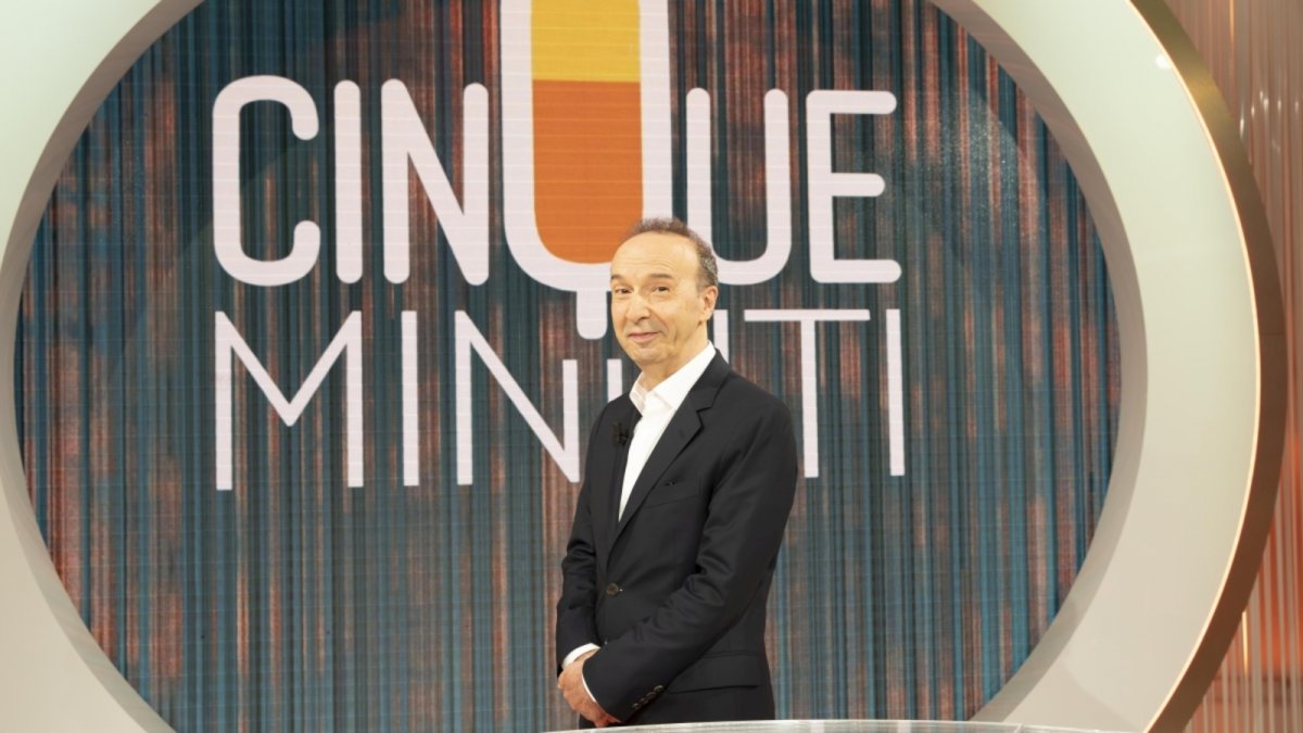 Roberto Benigni torna stasera su Rai 1: sarà ospite di Bruno Vespa a Cinque Minuti