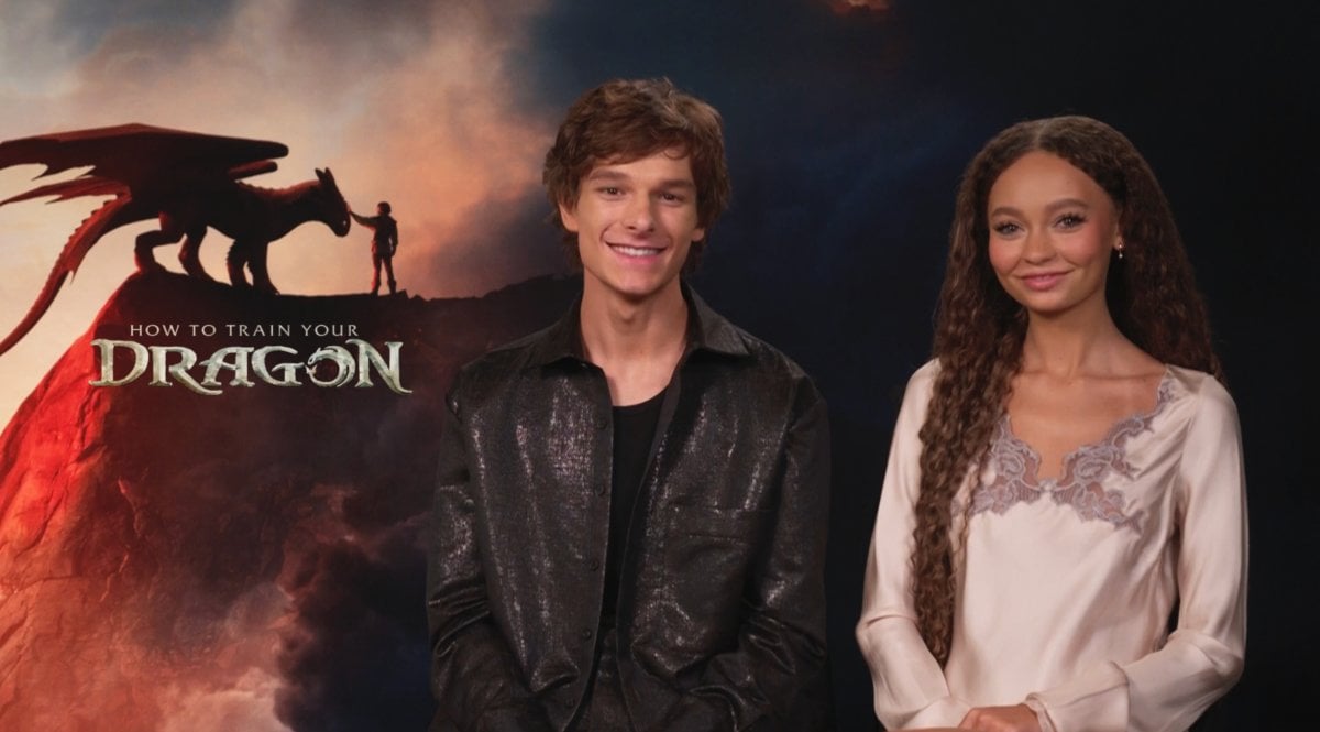 Dragon Trainer, intervista a Mason Thames e Nico Parker: "Chi è cresciuto con Hiccup e Astrid amerà il film" Dragon Trainer, intervista a Mason Thames e Nico Parker: "Chi è cresciuto con Hiccup e Astrid amerà il film"