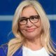 Mara Venier conquista la HBO: la sua intervista ad Amanda Lear finisce in un documentario USA