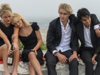 L'estate dei segreti perduti: dietro le quinte con i personaggi della serie