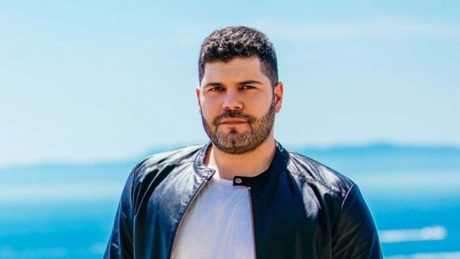 L'attore Salvatore Esposito, uno dei testimonial di My Sky app