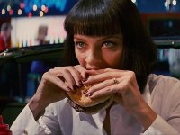 Uma Thurman rivela la sua più grande paura quando recita: 'Mangiare'