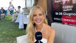 Buffy, il sequel: intervista a Sarah Michelle Gellar