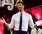 Stefano De Martino non lascia Stasera tutto è possibile: arriva la conferma di Paolantoni
