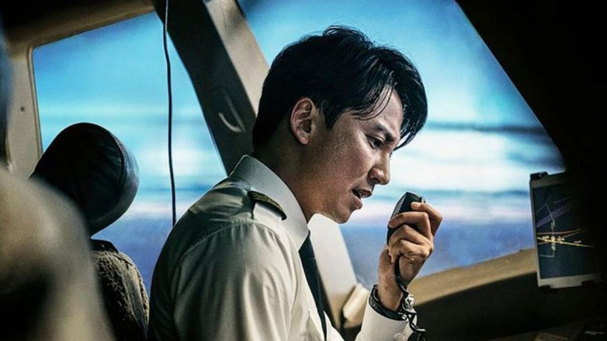 emergency declaration stasera su rai 4 il thriller coreano ad alta quota che ha conquistato cannes