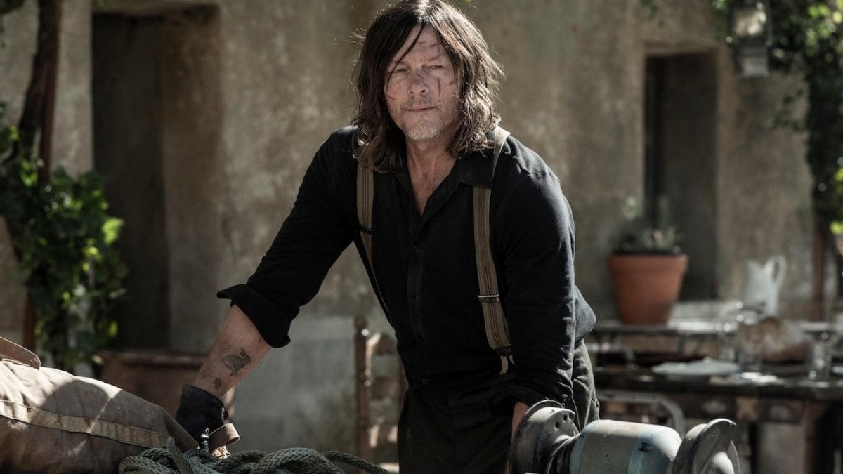 the walking dead daryl dixon 3 norman reedus sbarca in spagna trailer e data d uscita dei nuovi episodi