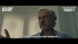 Old Guy - Trailer sottotitolato del film con Christoph Waltz, Lucy Liu e Cooper Hoffman