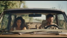 Splitsville - Trailer Redband della commedia sentimentale con Dakota Johnson e Adria Arjona