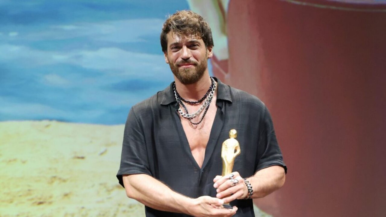 Can Yaman riceve l'Excellence Award
