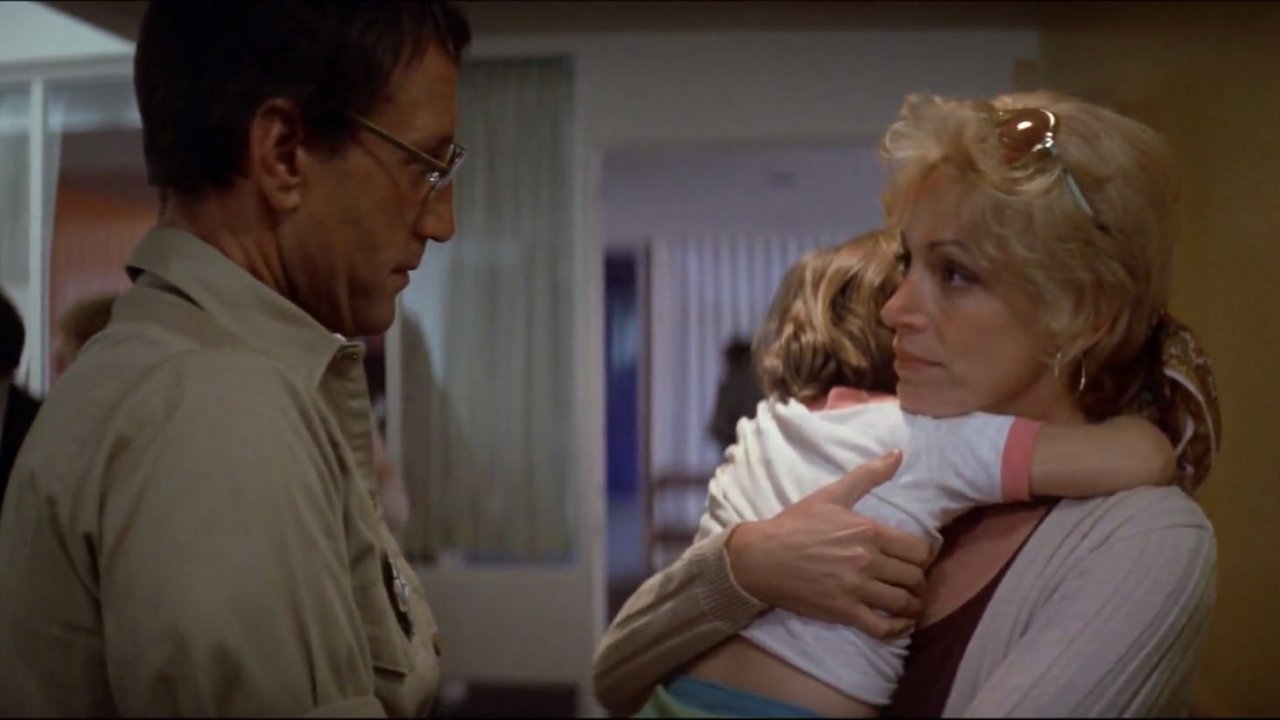 Una scena del film Lo squalo di Steven Spielberg