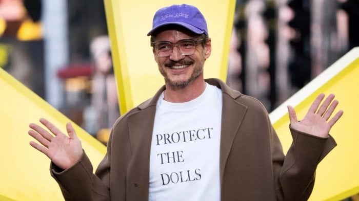 Pedro Pascal critica J.K. Rowling per le opinioni sulla comunità transgender: 'I bulli mi fanno schifo'