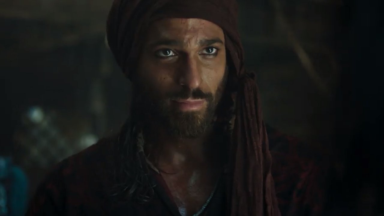 Una foto di Can Yaman in Sandokan