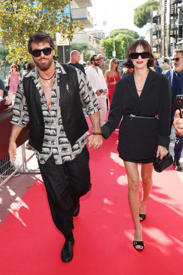 Dv2 0945 0Rnhqf4X 20250624060115