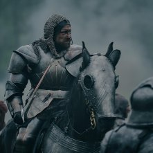 Rise of the Raven: Gellért L. Kádár con una possente armatura a cavallo