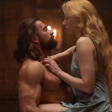 Rise of the Raven: Vivien Rujder, Gellért L. Kádár in una scena intima