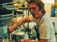 The Bear è una corsa contro il tempo (facendoci sentire meno soli)