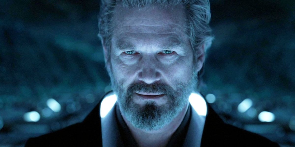 tron ares conferma il ritorno di jeff bridges e svela il primo sguardo alla villain di jodie turner smith