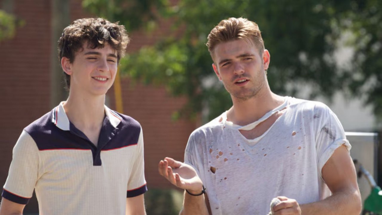 Timothée Chalamet e Alex Roe